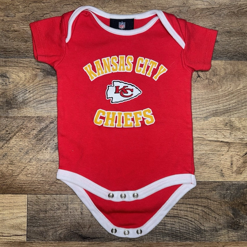 Kansas City Chiefs NFL Baby Button Up Bodysuit 0/3 Months